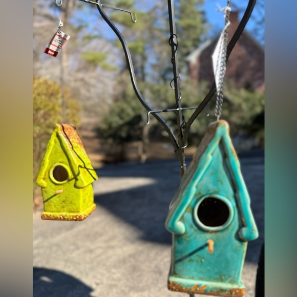 Fantastic Ceramic Birdhouse - Picture 4 of 4